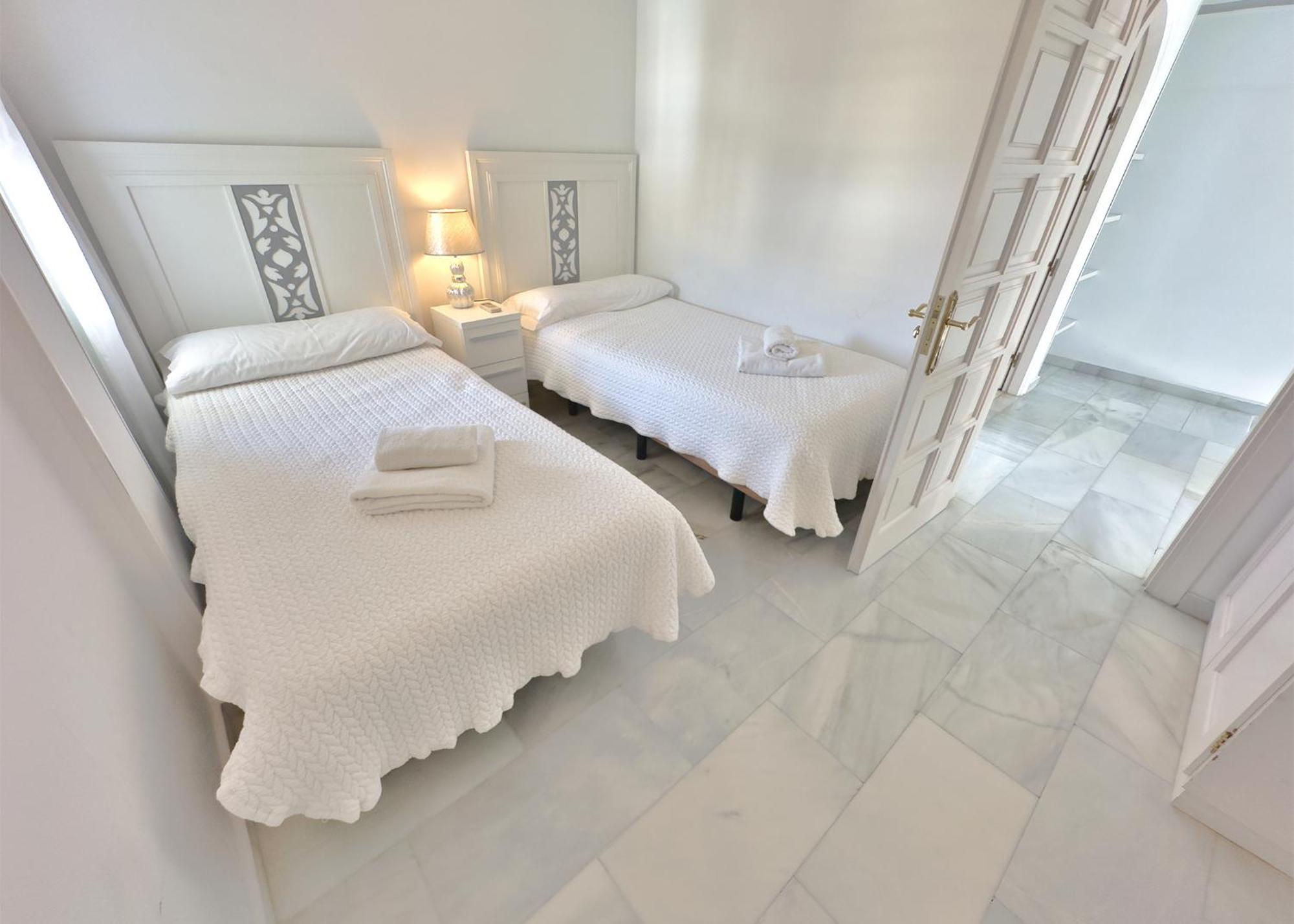 Skol 508 West Facing Duplex Apartment With Amazing Sea Views 마르베야 외부 사진